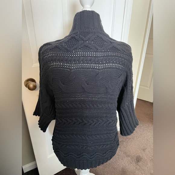 Michael Kors Chunky Cable Knit Black Sweater Size XL Short Sleeve Button/Snap - Picture 7 of 10